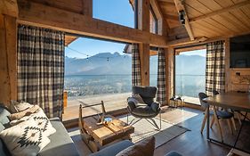 Mountain Shelter Salamandra
